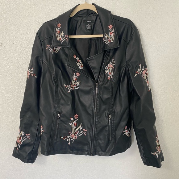 Alfani Embroidered Jacket - Picture 2 of 4